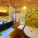 Villa Sutherland Piemonte With Private Pool Montaldo Bormida