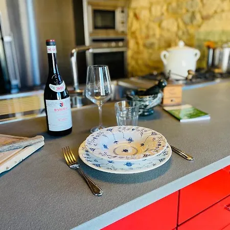 Vila Sutherland Piemonte With Private Pool