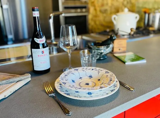 Villa Sutherland Piemonte With Private Pool