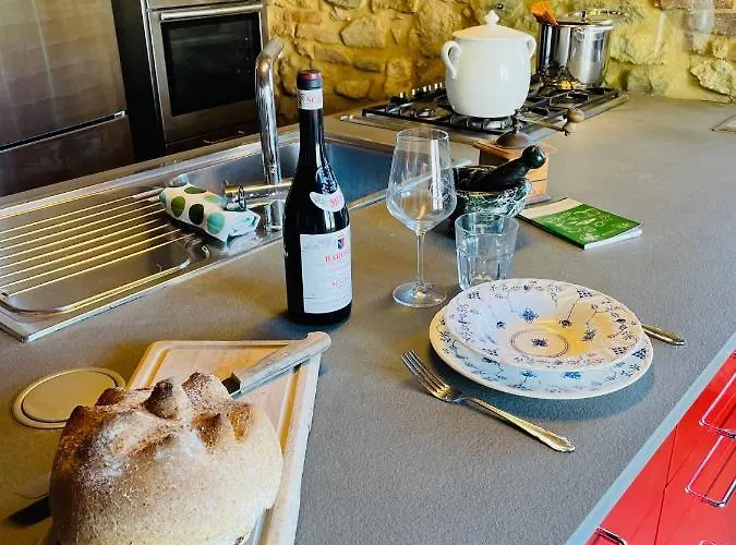 Villa Sutherland Piemonte With Private Pool Montaldo Bormida