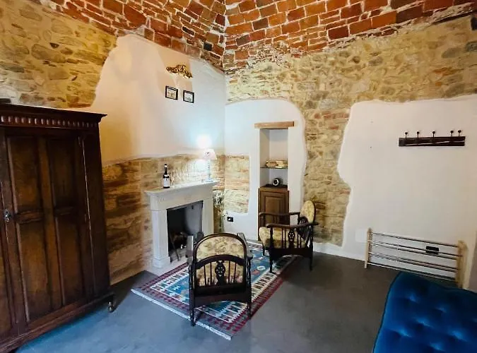 Sutherland Piemonte With Private Pool Montaldo Bormida